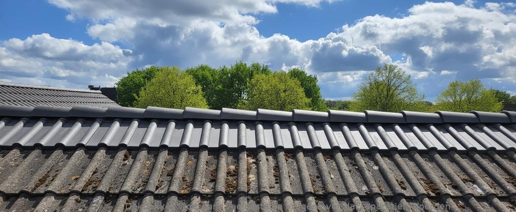 Veelgestelde vragen over dakreparaties Woerden